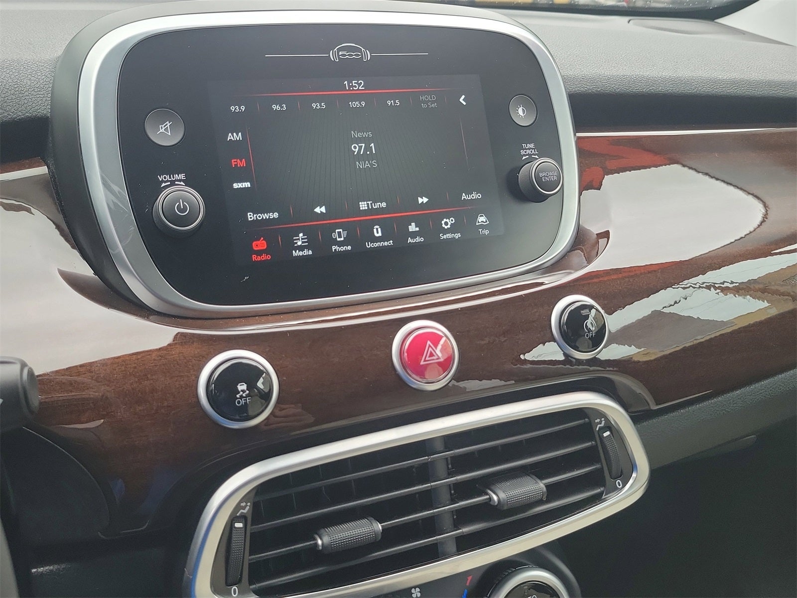 2022 FIAT 500X Yacht Club Capri