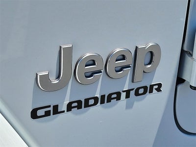 2022 Jeep Gladiator Overland