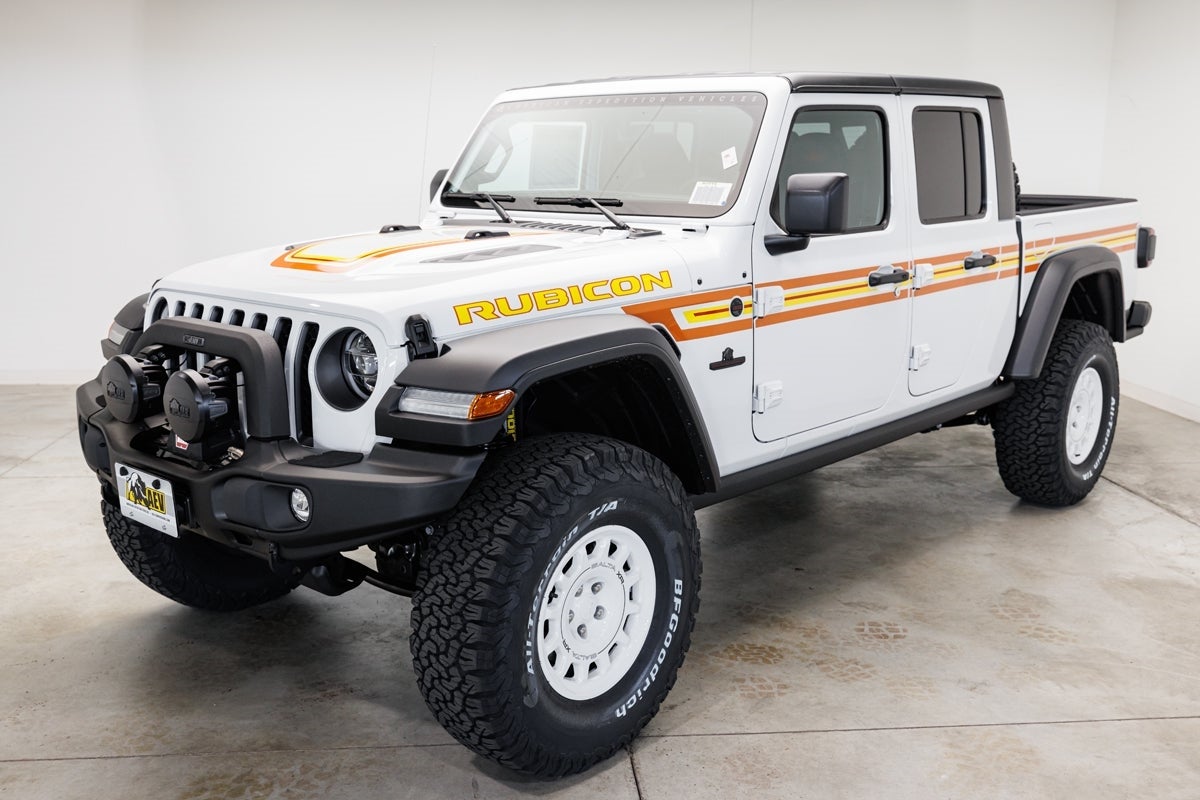 2022 Jeep Gladiator AEV RUBICON 4X4 in Bright White Clearcoat for Sale -  Glendale, CA | Glendale Dodge Chrysler Jeep