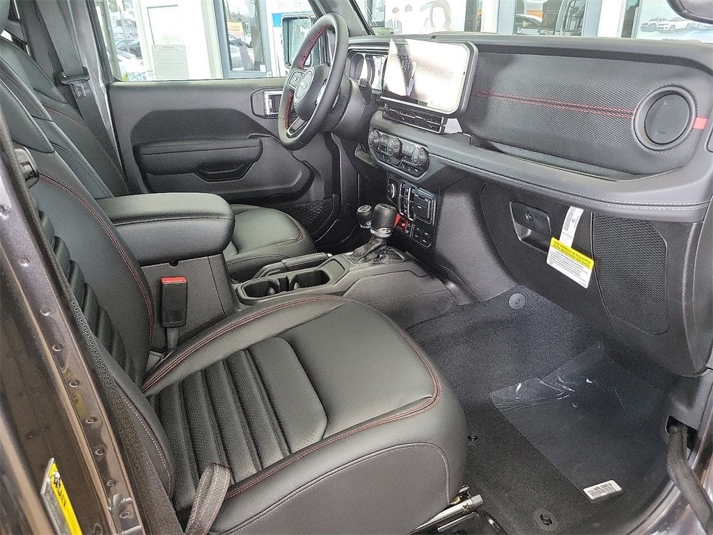 2025 Jeep Gladiator GLADIATOR RUBICON 4X4