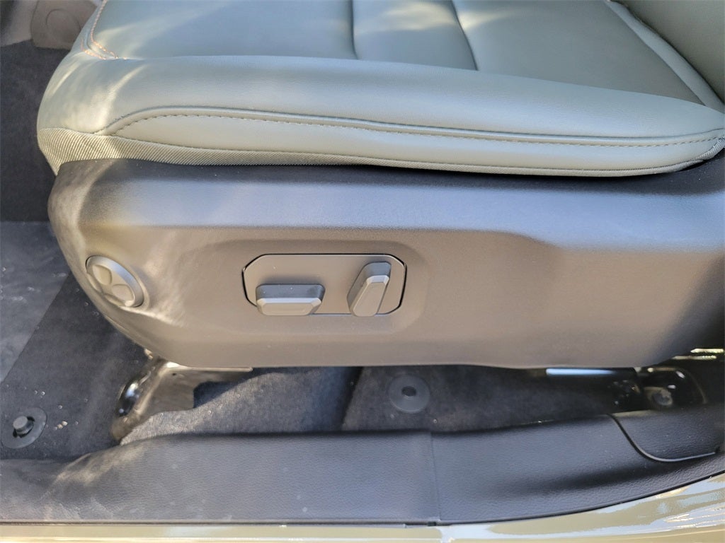 2025 Jeep Gladiator GLADIATOR MOJAVE 4X4