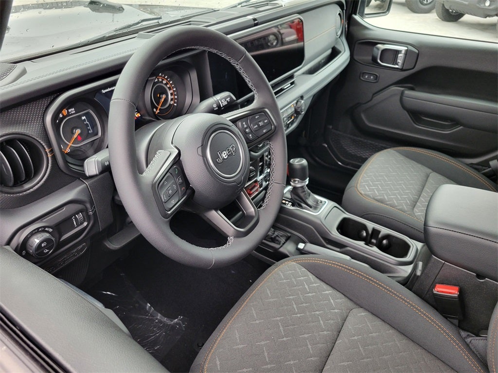 2025 Jeep Gladiator GLADIATOR MOJAVE 4X4