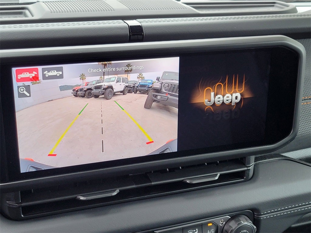 2025 Jeep Gladiator GLADIATOR MOJAVE 4X4