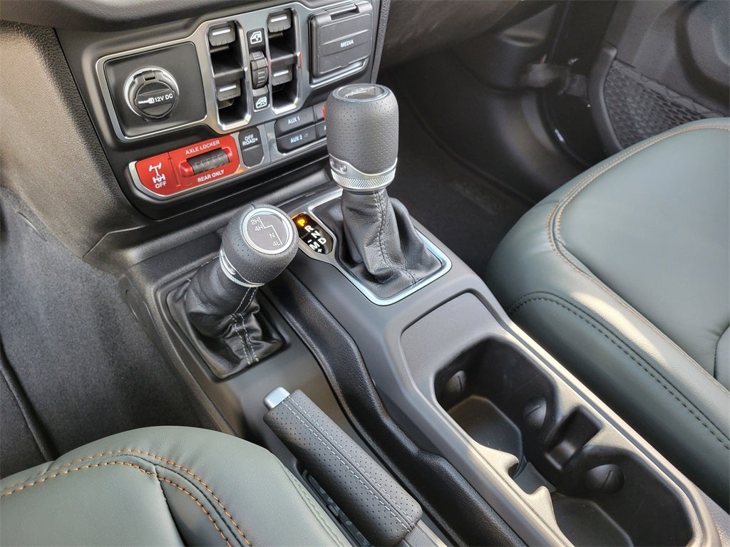 2025 Jeep Gladiator GLADIATOR MOJAVE 4X4