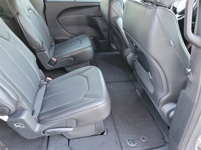 2025 Chrysler Pacifica PACIFICA SELECT