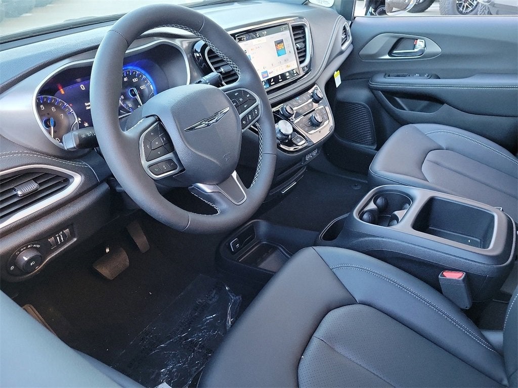2025 Chrysler Pacifica PACIFICA SELECT