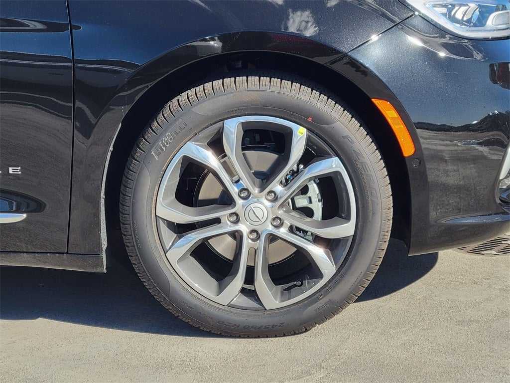 2026 Chrysler Pacifica Pinnacle