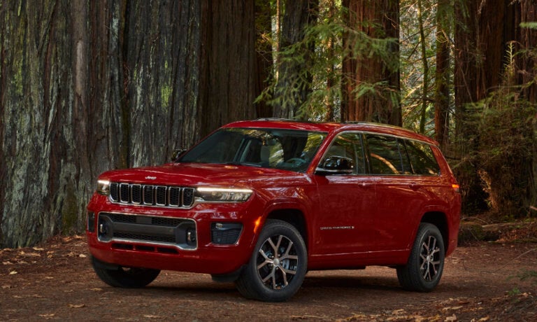 2021 Jeep Grand Cherokee L exterior parked in forest